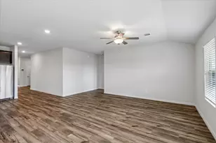 10440 Potawatomi Ln, Fort Worth, TX 76179 - Photo 16
