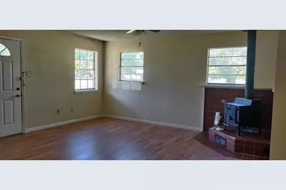 101 S Quinlan Street, Howe, TX 75459 - Photo 4