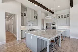 697 E Canyon Creek Ln, Weatherford, TX 76087 - Photo 8
