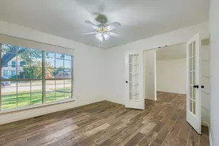 12407 Hawk Creek Dr, Frisco, TX 75033 - Photo 6