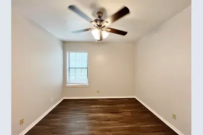 1108 N Elm Street #10, Denton, TX 76201 - Photo 16