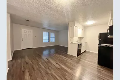 1108 N Elm Street #10, Denton, TX 76201 - Photo 10