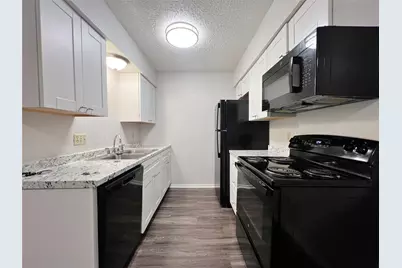 1108 N Elm Street #10, Denton, TX 76201 - Photo 12