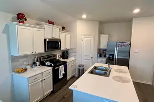 6413 Shoreline Ln, Princeton, TX 75407 - Photo 2