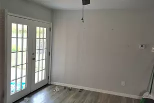 631 Cove Hollow Dr, Dallas, TX 75224 - Photo 4