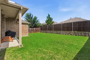 909 Blackhawk Dr, Princeton, TX 75407 - Photo 24