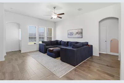 909 Black Hawk Drive, Princeton, TX 75407 - Photo 2