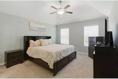 909 Black Hawk Drive, Princeton, TX 75407 - Photo 4