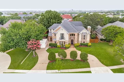 2619 King Arthur Boulevard, Lewisville, TX 75056 - Photo 2