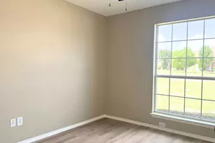 3000 Meandering Way, Granbury, TX 76049 - Photo 16