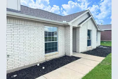 3000 Meandering Way, Granbury, TX 76049 - Photo 2