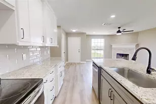 3000 Meandering Way, Granbury, TX 76049 - Photo 6
