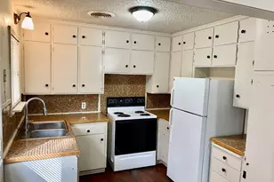 3241 S 11th St, Abilene, TX 79605 - Photo 6