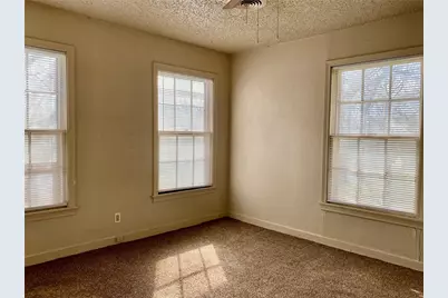 3241 S 11th Street, Abilene, TX 79605 - Photo 8