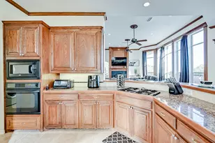 811 Mallard Pointe Dr, Grand Prairie, TX 75104 - Photo 26
