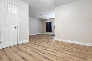 1418 Whiteoak Dr, Garland, TX 75040 - Photo 10