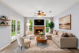 1012 Woodbriar Dr, Grapevine, TX 76051 - Photo 4