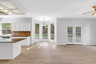 1012 Woodbriar Drive, Grapevine, TX 76051 - Photo 12