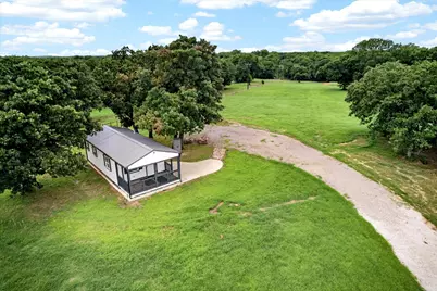 2641 County Road 203, Collinsville, TX 76233 - Photo 2