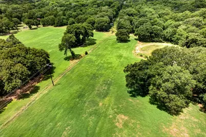 2641 County Road 203, Collinsville, TX 76233 - Photo 16