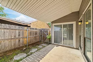 4625 Chapman St, The Colony, TX 75056 - Photo 6