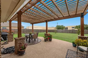 929 Princess Diana Dr, Waco, TX 76657 - Photo 26