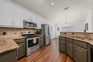 929 Princess Diana Dr, Waco, TX 76657 - Photo 10