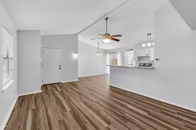 4627 Chapman Street, The Colony, TX 75056 - Photo 6