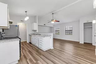 4627 Chapman St, The Colony, TX 75056 - Photo 16