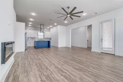 2633 La Altura Lane, Dallas, TX 75212 - Photo 4