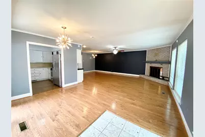 13318 Southview Lane, Dallas, TX 75240 - Photo 2