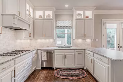 3637 Reagan Street, Dallas, TX 75219 - Photo 16