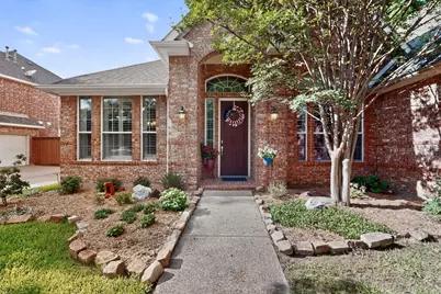 700 Salmon Run Court, Euless, TX 76039 - Photo 12