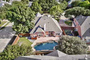 700 Salmon Run Ct, Euless, TX 76039 - Photo 38