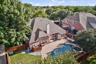 700 Salmon Run Ct, Euless, TX 76039 - Photo 8