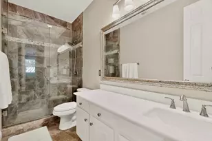 700 Salmon Run Ct, Euless, TX 76039 - Photo 30
