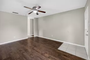 2219 Foxcroft Ln, Arlington, TX 76014 - Photo 4