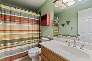 194 Bushwhacker Dr, Mabank, TX 75156 - Photo 18