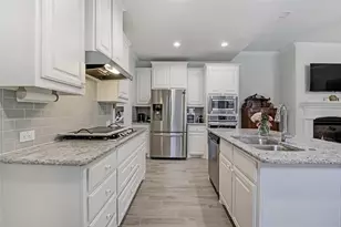 932 Parkside Dr, Argyle, TX 76226 - Photo 6
