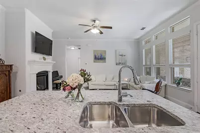 932 Parkside Drive, Argyle, TX 76226 - Photo 8