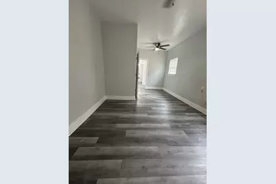 3501 Latimer Street, Dallas, TX 75215 - Photo 2