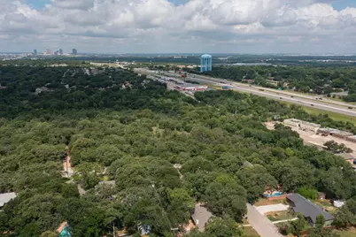 1524 Tierney Road, Fort Worth, TX 76112 - Photo 4