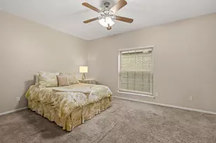 4420 Harlanwood Dr, Fort Worth, TX 76109 - Photo 16