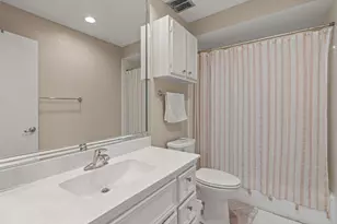 4420 Harlanwood Dr, Fort Worth, TX 76109 - Photo 20
