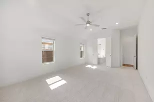 821 Blue Fescue Rd, Fort Worth, TX 76247 - Photo 28