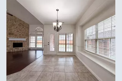 2948 Almansa, Grand Prairie, TX 75054 - Photo 12