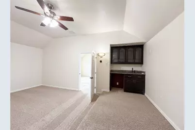 2948 Almansa, Grand Prairie, TX 75054 - Photo 10
