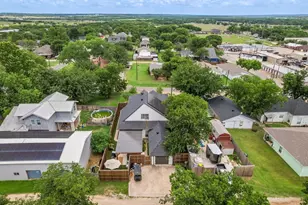 406 Commerce St, Maypearl, TX 76064 - Photo 30