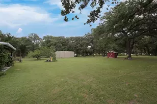 408 Co Rd 4856, Newark, TX 76071 - Photo 6