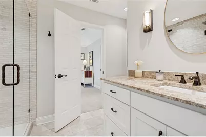 2405 Bluffview Court, Arlington, TX 76011 - Photo 18